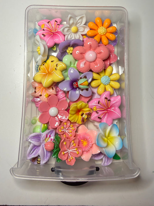 Flowers lid decor